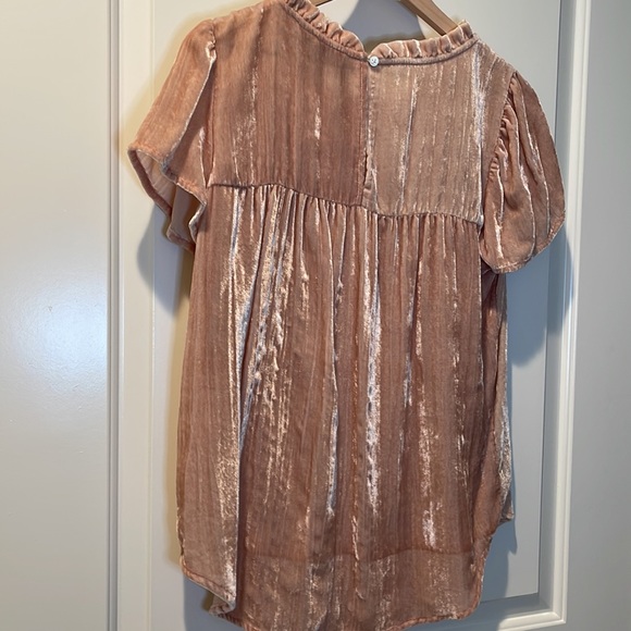 Loft Velvet Top. - Picture 4 of 6